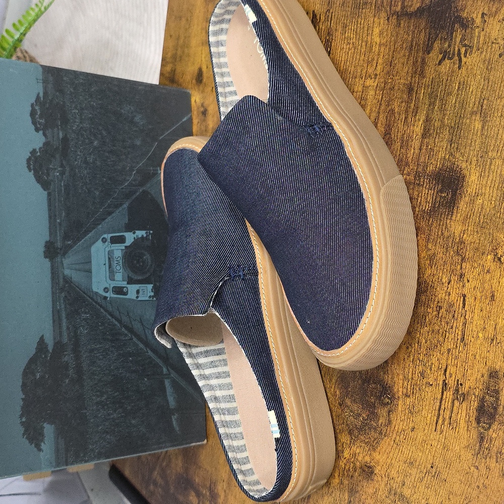 TOMS Sunrise Navy Denim Mule Sneaker - Picture 3 of 12